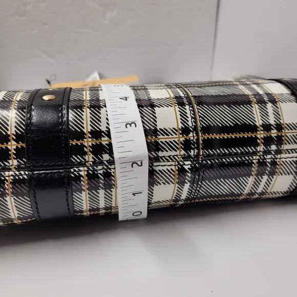 Patricia Nash Leather Shoulder Bag - Picture 14 of 15